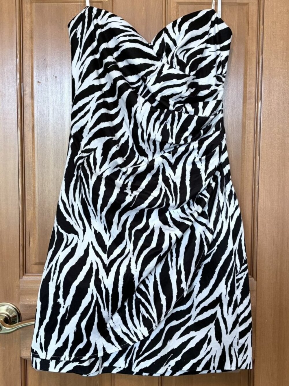 B. Darlin Y2K Zebra Print Strapless Sweetheart Mini Dress